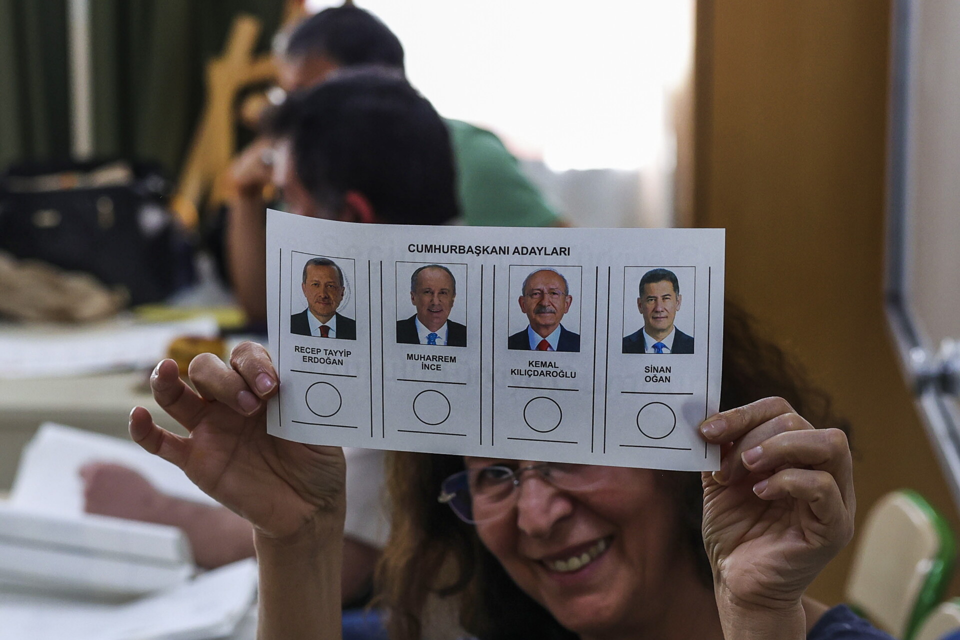 Εκλογές στην Τουρκία © EPA/MANUEL DE ALMEIDA