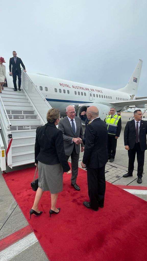  Τον Γενικό Κυβερνήτη της Κοινοπολιτείας της Αυστραλίας Ντέιβιντ Χάρλεϊ υποδέχτηκε στο Διεθνές Αεροδρόμιο Ελευθέριος Βενιζέλος ο Υφυπουργός Εξωτερικών Κώστας Φραγκογιάννης @ Υπουργείο Εξωτερικών