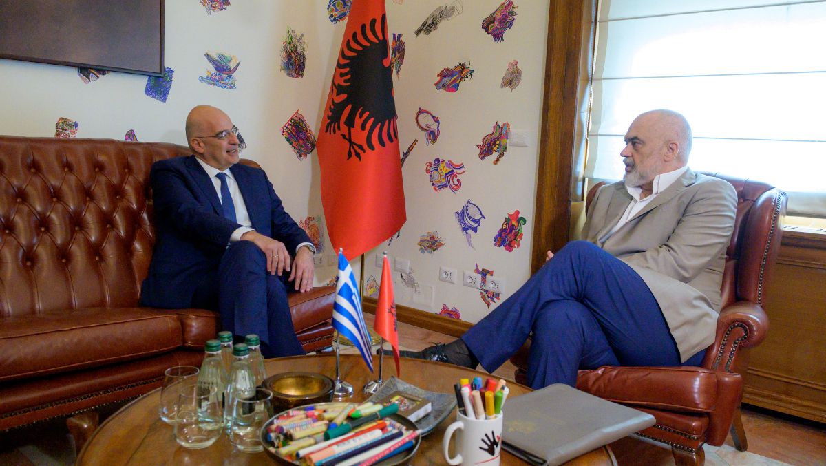 Επικοινωνία Δένδια με Ράμα για τη σύλληψη Μπελέρη