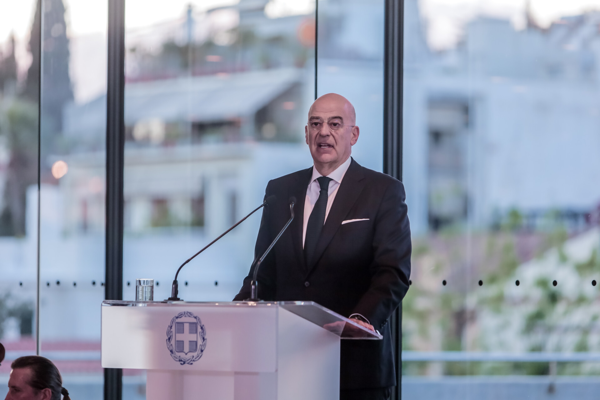 Δένδιας: Νέες ευκαιρίες στους νέους με το πρόγραμμα Θητεία-Ευκαιρία