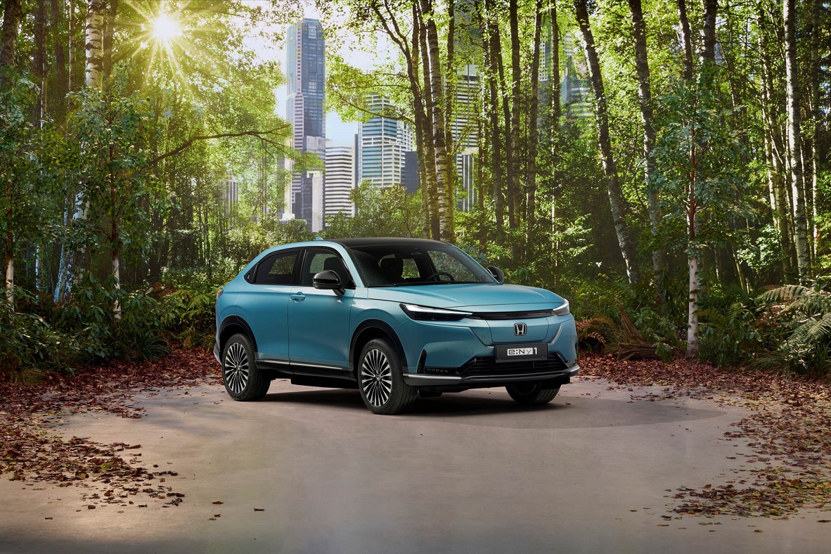 Πλήρης αποκάλυψη του μικρού ηλεκτρικού SUV Honda e:Ny1