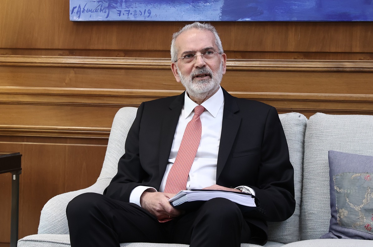 Επίσκεψη του πρωθυπουργού Ιωάννη Σαρμά στην ΕΡΤ