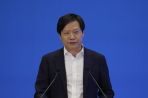 Xiaomi: Ρεκόρ κερδών με ώθηση από ηλεκτρικά οχήματα και IoT
