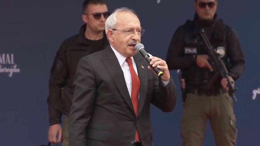 Κιλιτσντάρογλου: Να μην φύγει κανείς από τις κάλπες της Τουρκίας