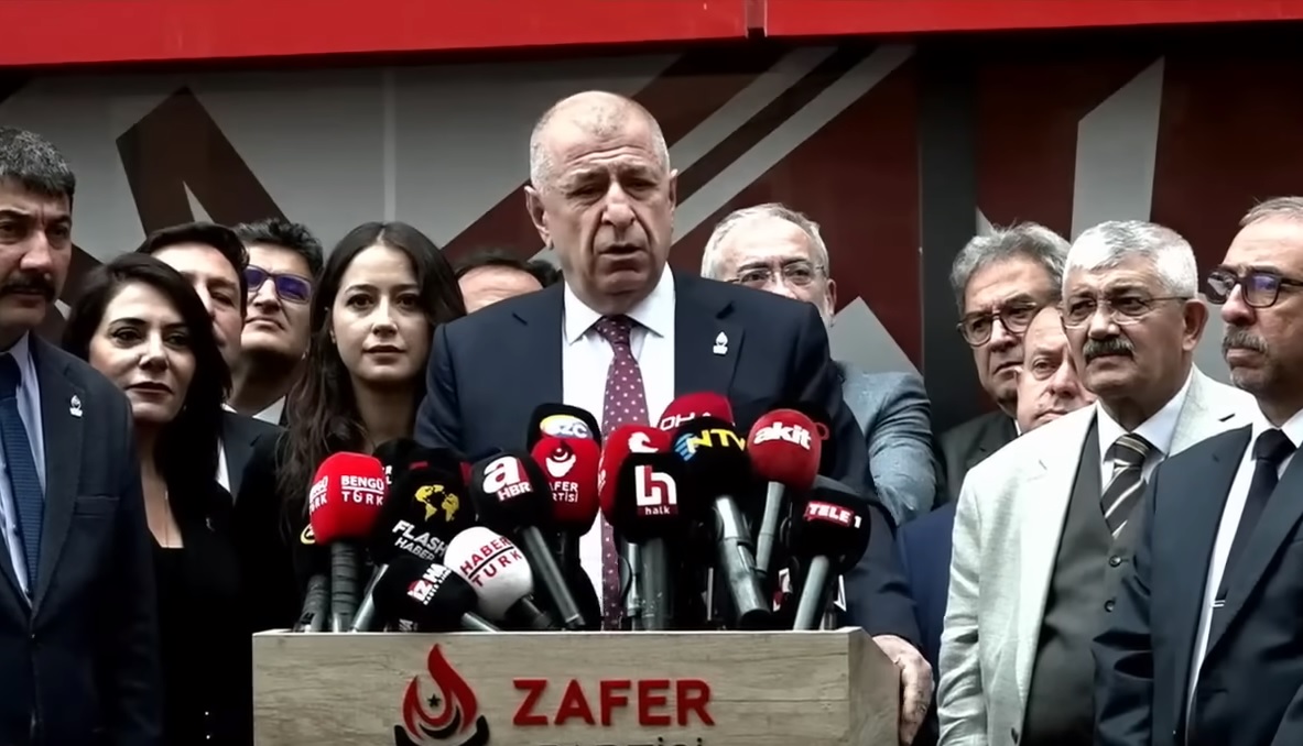 Τουρκία: Στηρίζει Κιλιτσντάρογλου ο Ουμίτ Οζντάγ