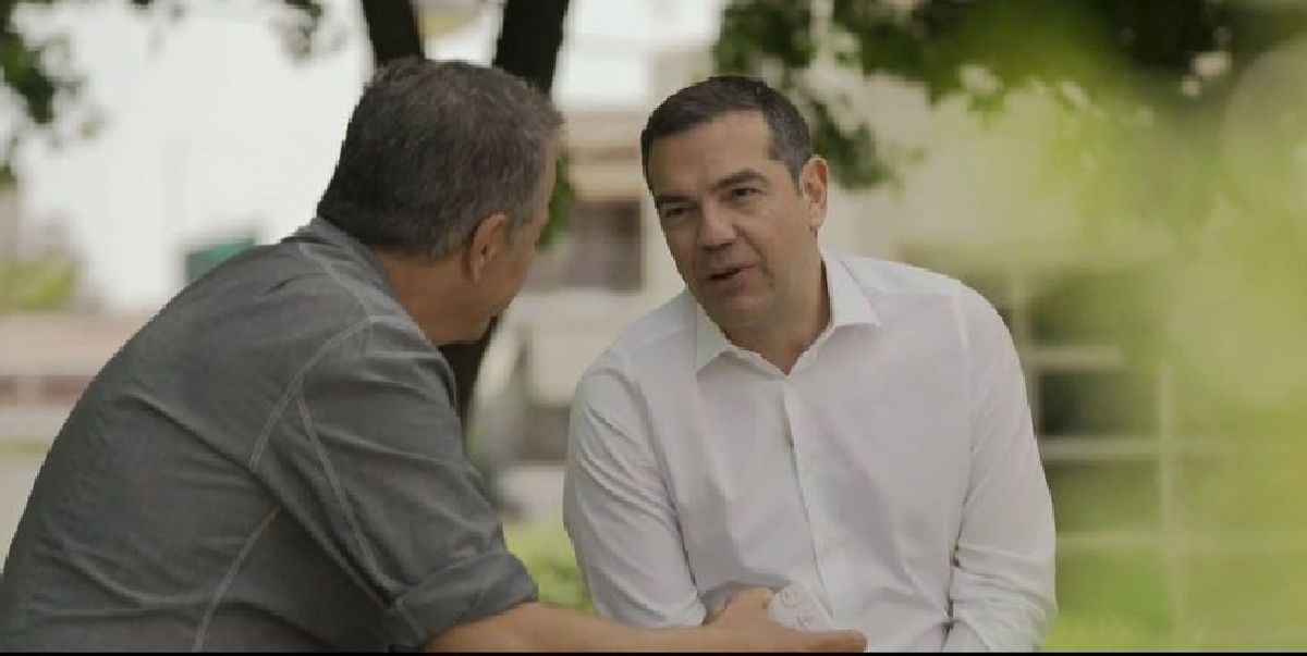Αλέξης Τσίπρας με Σταύρο Θεοδωράκη © Glomex / Printschreen