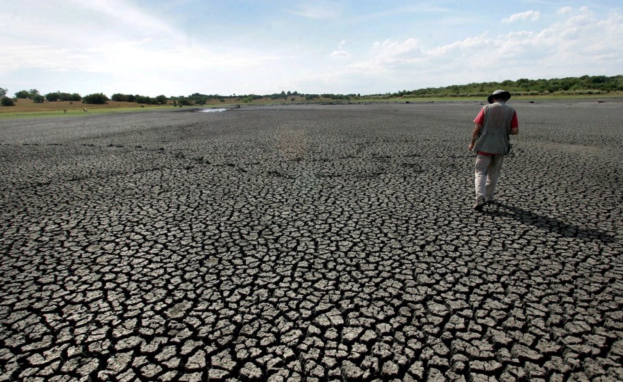Μεγάλη ξηρασία στην Ουρουγουάη © EPA/IVAN FRANCO