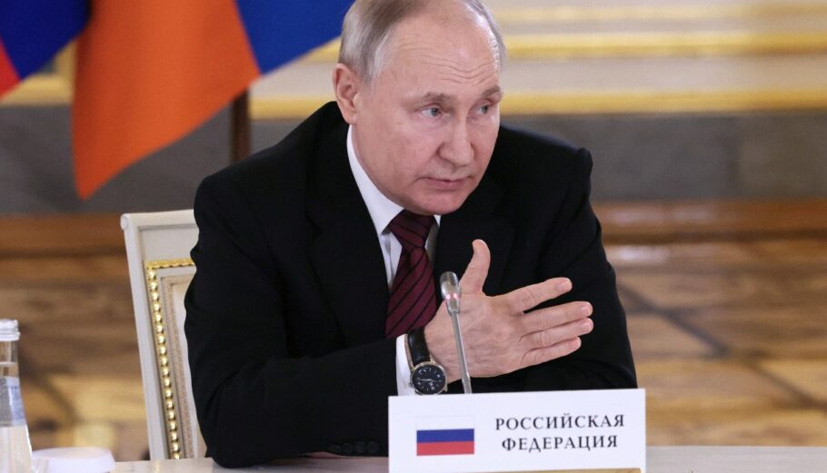 Βλαντιμίρ Πούτιν © EPA/MIKHAIL METZEL / SPUTNIK / KREMLIN POOL