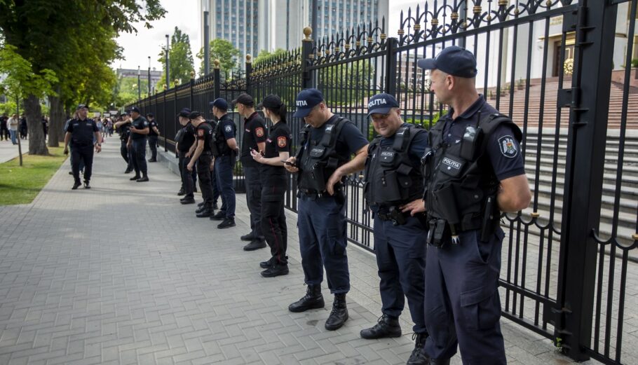 Η αστυνομία της Μολδαβίας στο Κισινάου