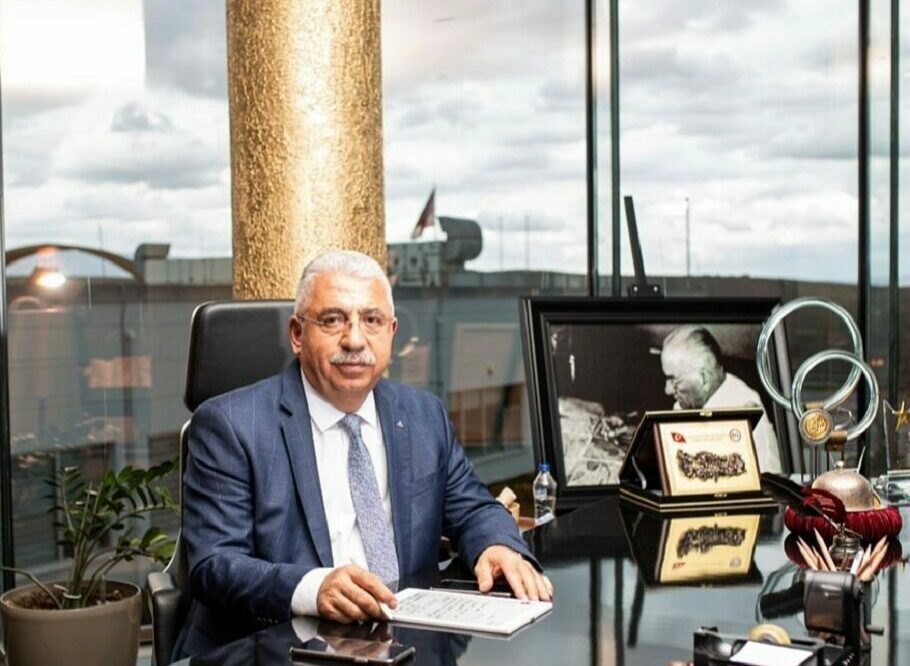 Ahmet-Ahlatci-kimdir @Facebook.com/AhlatciHolding/