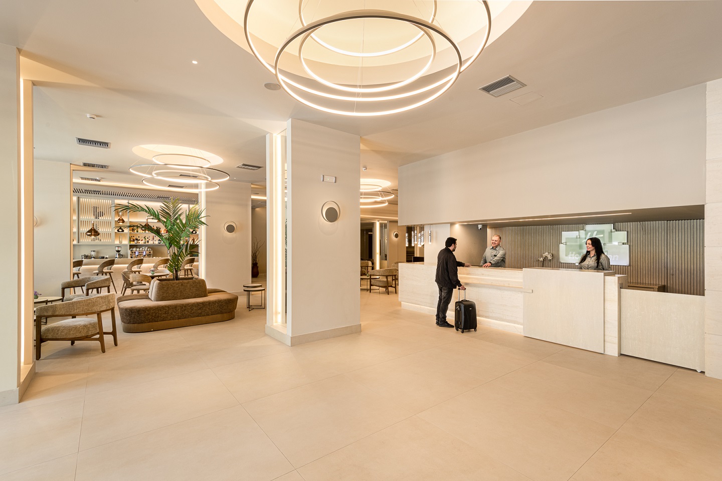 ©Holiday Inn Thessaloniki