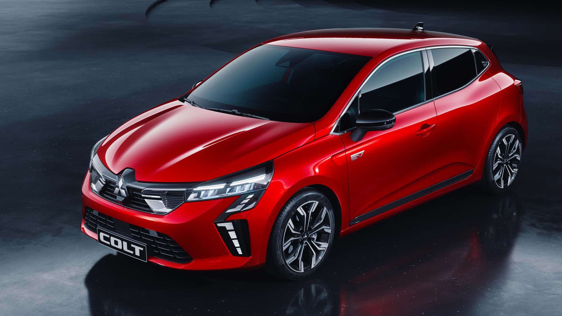 To Mitsubishi Colt επέστρεψε με γαλλικό διαβατήριο