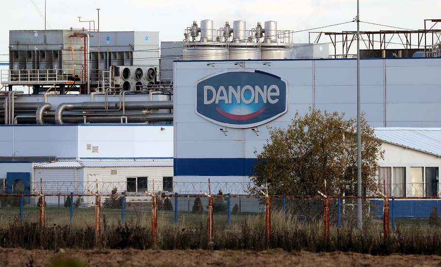 Γενική άποψη ενός εργοστασίου της γαλλικής πολυεθνικής εταιρείας τροφίμων Danone στο Τσέχοφ της περιοχής της Μόσχας@EPA/MAXIM SHIPENKOV