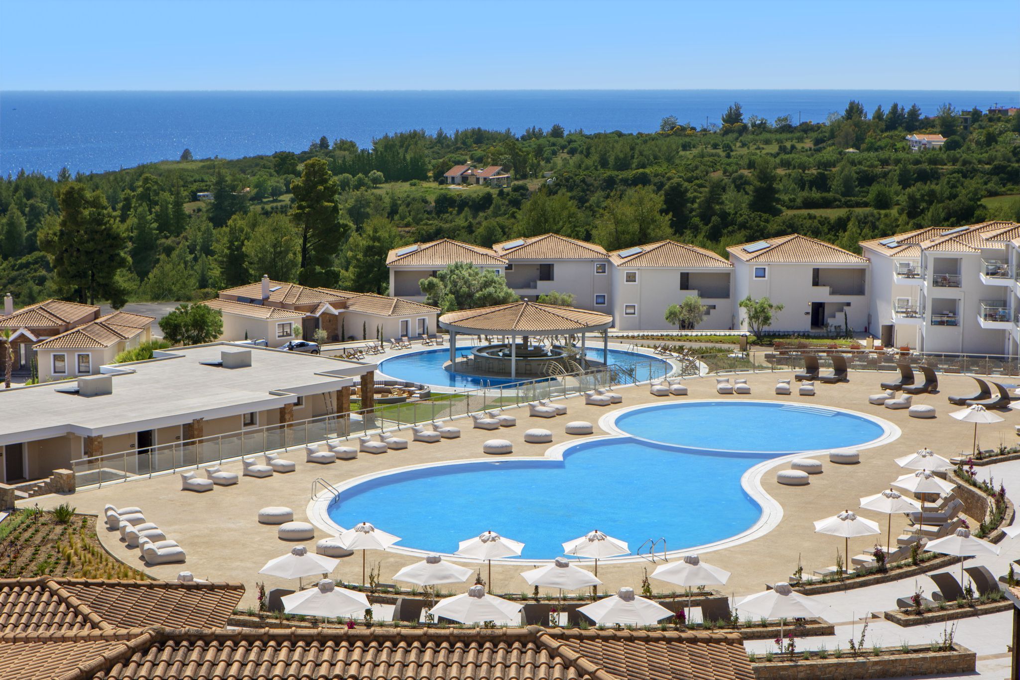 Το Ajul Luxury Hotel & Spa Resort © ajulresort.com