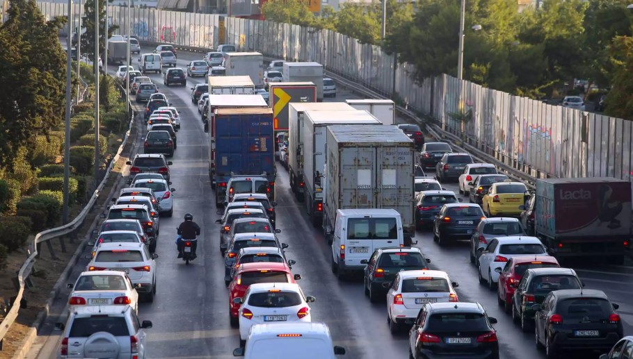Μποτιλιάρισμα στον Κηφισό © INTIME