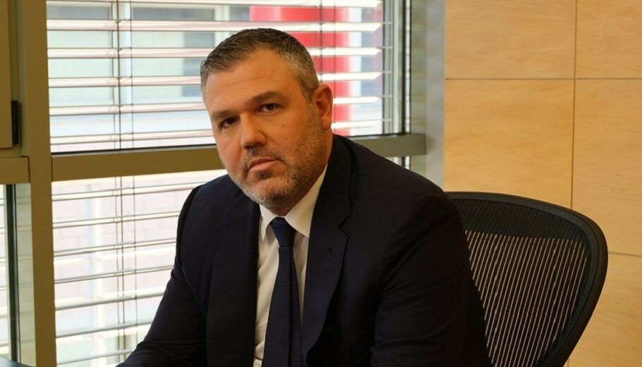 Ο Γιώργος Κωνσταντινίδης υπέβαλε την παραίτησή του από CEO της Reds © el.reds.gr