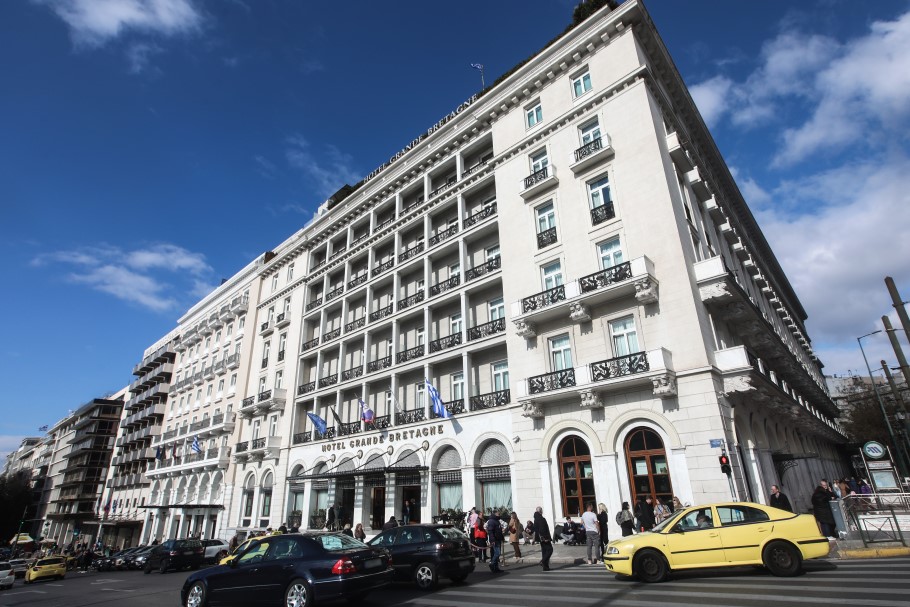 Το ξενοδοχείο «Μεγάλη Βρετανία» στο Σύνταγμα © EUROKINISSI/ΓΙΑΝΝΗΣ ΠΑΝΑΓΟΠΟΥΛΟΣ