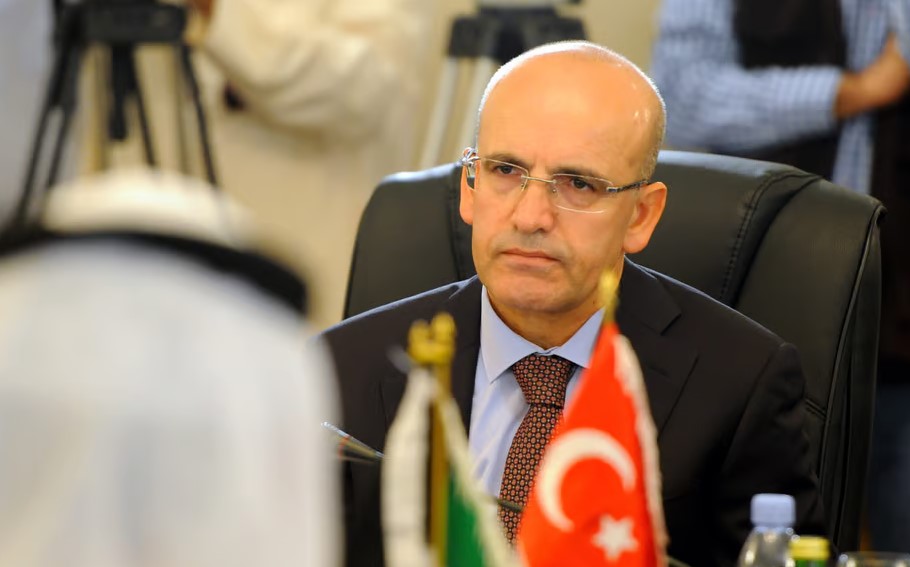 Ο νέος υπουργός Οικονομικών της Τουρκίας Μεχμέτ Σιμσέκ © EPA/Noufal Ibrahim