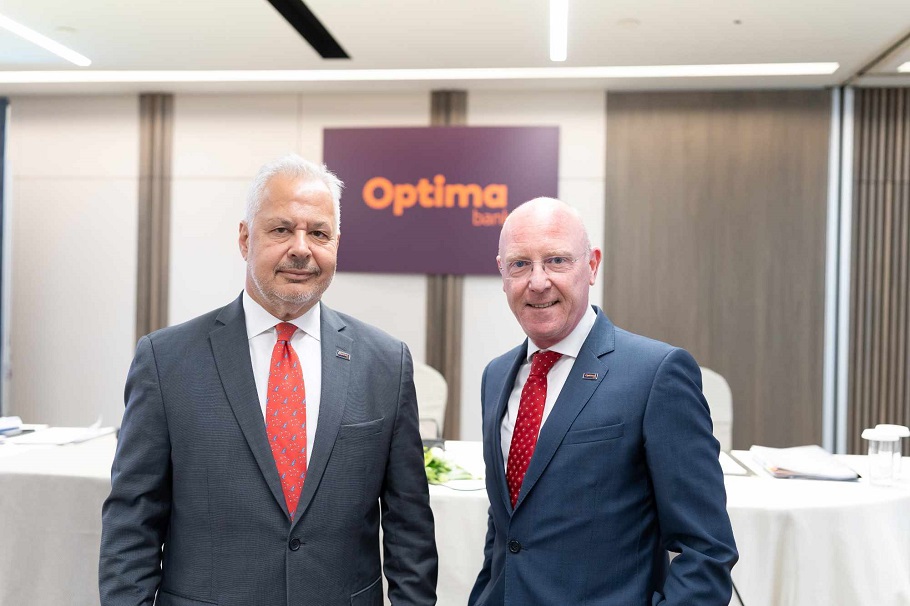 Από αριστερά ο Πρόεδρος της Optima bank, κ. Γεώργιος Τανισκίδης και ο CEO της Optima bank, κ. Δημήτρης Κυπαρίσσης@ΔΤ