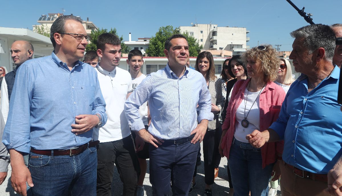 Τσίπρας: Φορολεηλασία Μητσοτάκη αδύναμων και μεσαίας τάξης