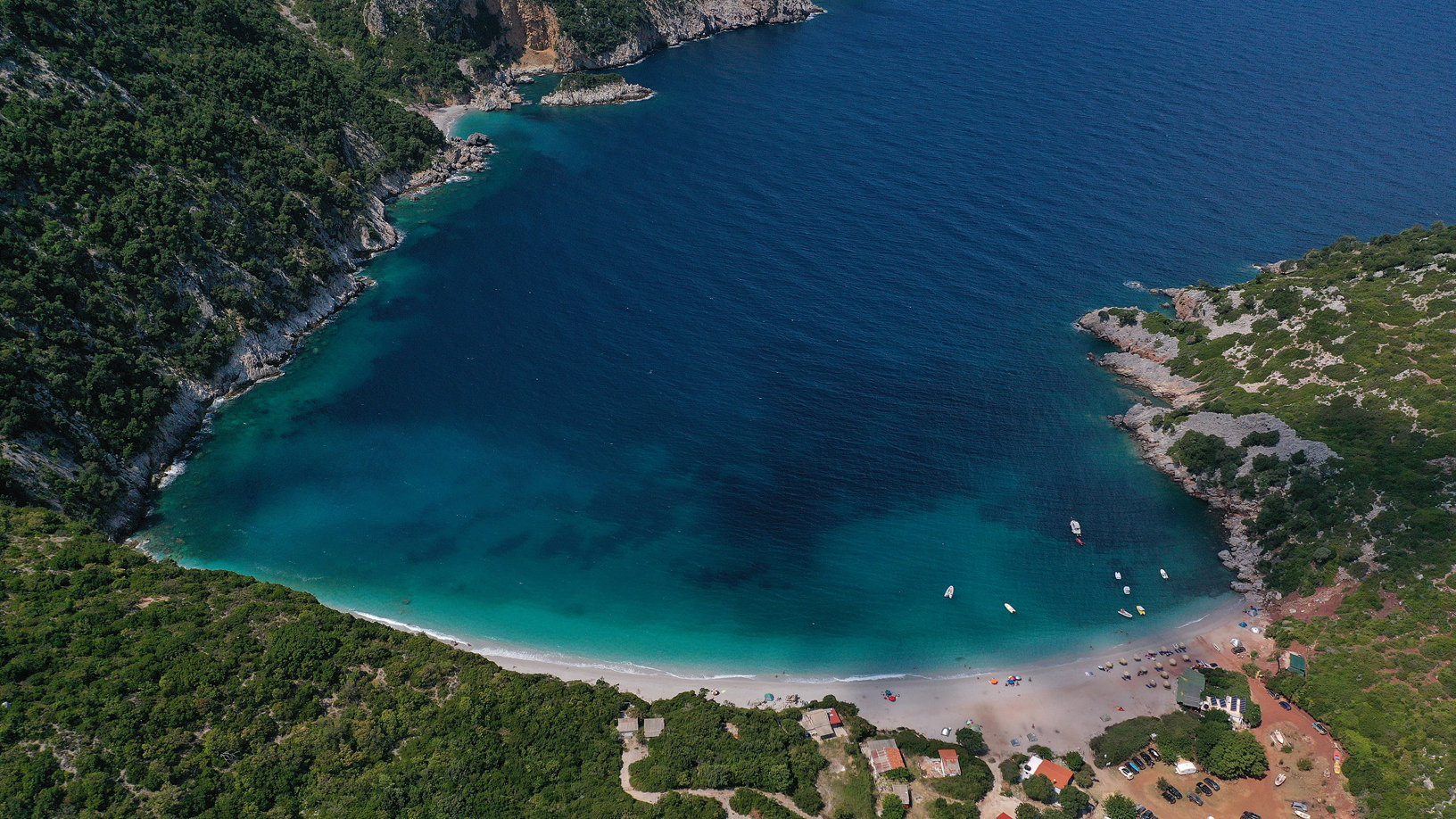 Παραλία Θαψά © Βασίλης Συκάς, για τον Δήμο Κύμης-Αλιβερίου