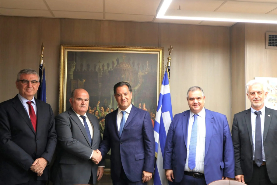 Συνάντηση εργασίας της πολιτικής ηγεσίας του υπουργείου Εργασίας και Κοινωνικής Ασφάλισης με τη ΓΣΕΒΕΕ©υπουργείο εργασίας