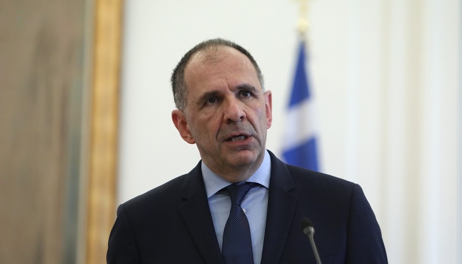 Γεραπετρίτης: Μπαράζ επαφών με ηγετικά στελέχη στο Κογκρέσο