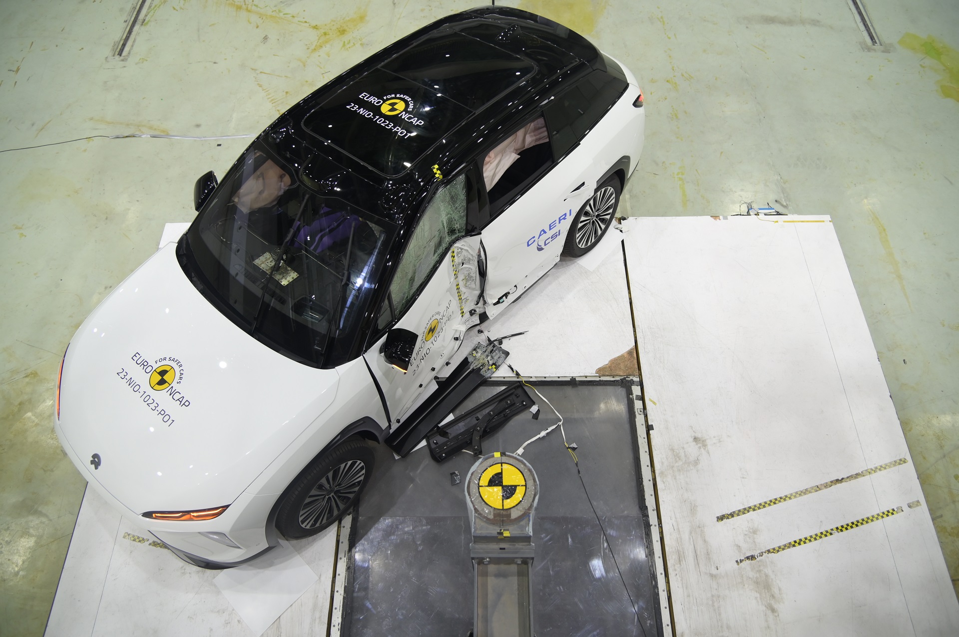 Το Euro NCAP επικεντρώνεται στη βύθιση αυτοκινήτου σε νερό