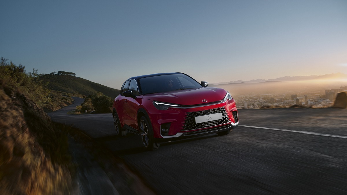 Οι τιμές του νέου Lexus LBX στην Ελλάδα