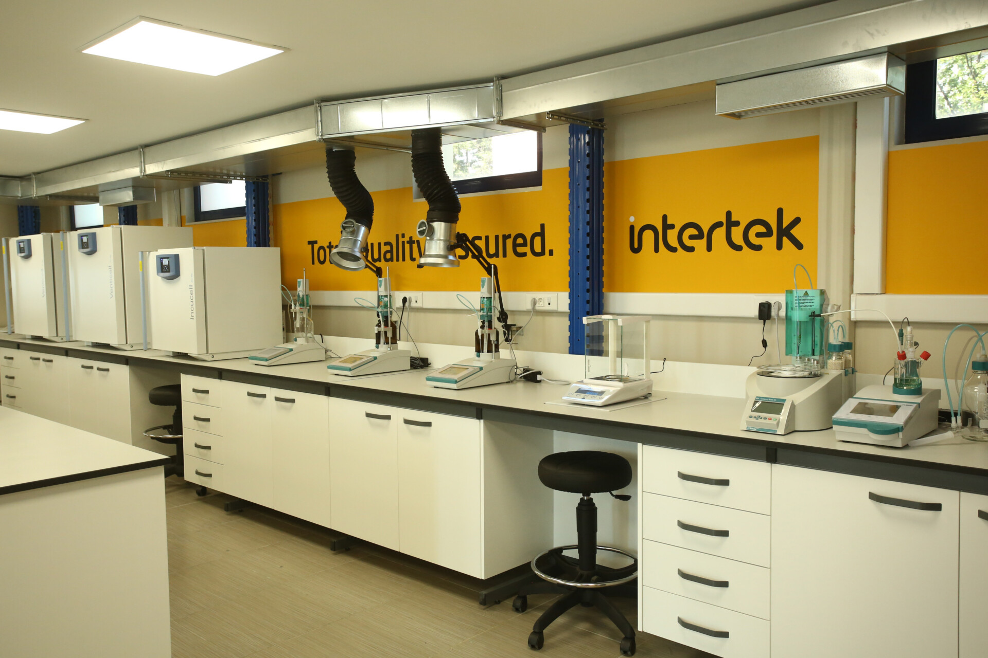 Intertek Caleb Brett: Νέο εργαστήριο δοκιμών πετρελαίου και αερίου
