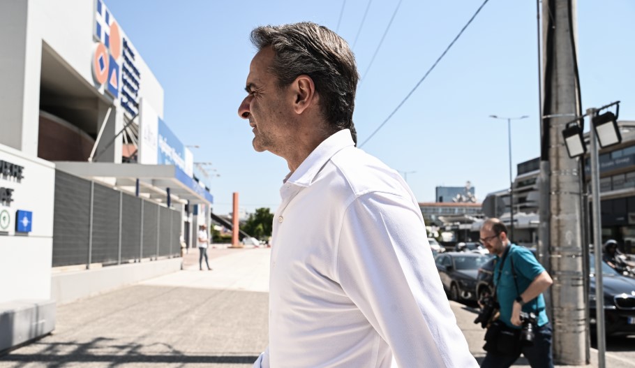 Μητσοτάκης: Ξανά στο συντονιστικό της Πυροσβεστικής