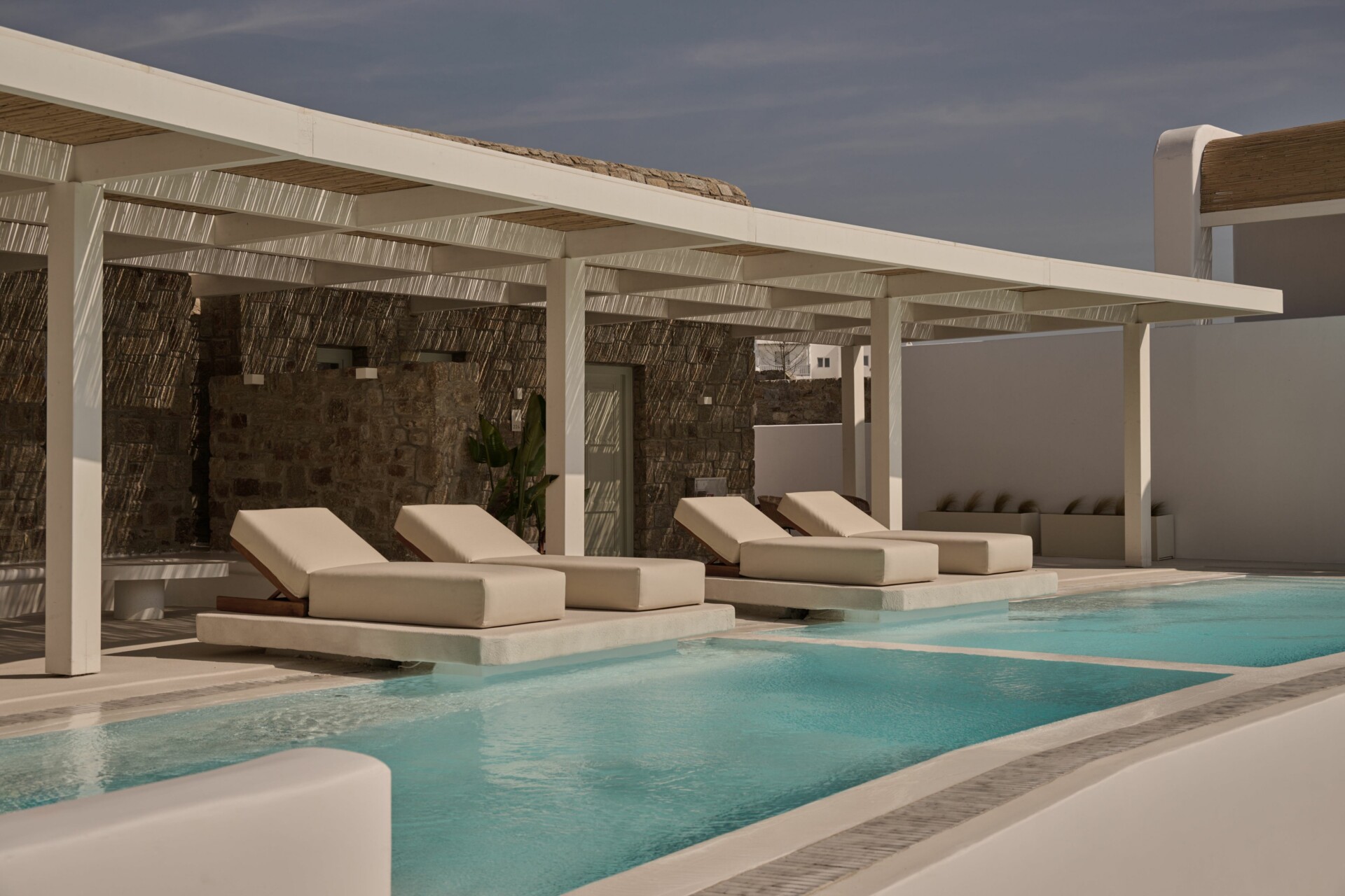 Yi Hotel Mykonos@ΔΤ