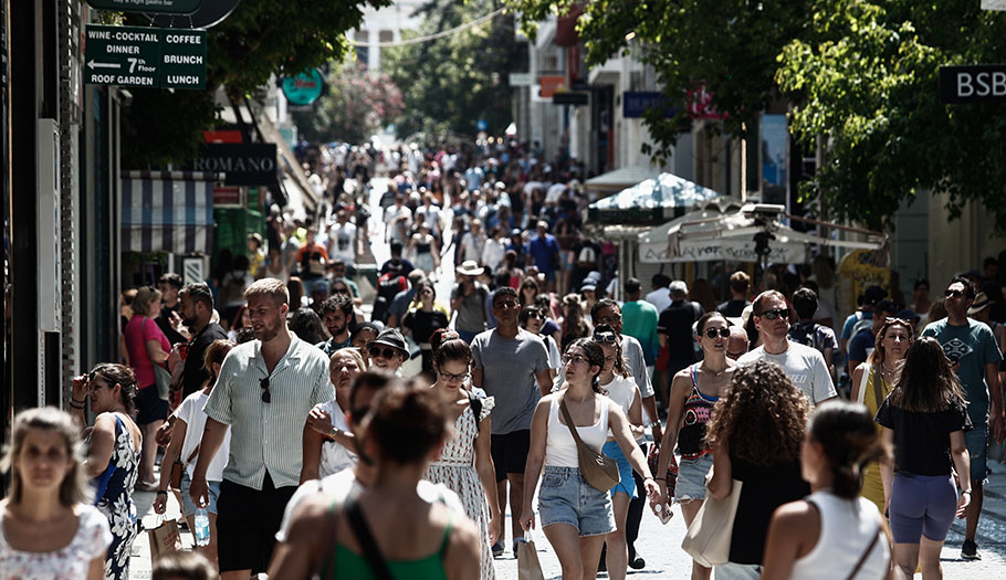 Λιανεμπόριο: Air condition στο φουλ, αλλά χαμηλή επισκεψιμότητα