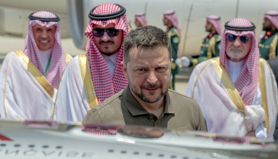 Από την επίσκεψη του Βολοντιμίρ Ζελένσκι στη Σαουδική Αραβία τον περασμένο Μάιο © ΕPA/SAUDI PRESS AGENCY