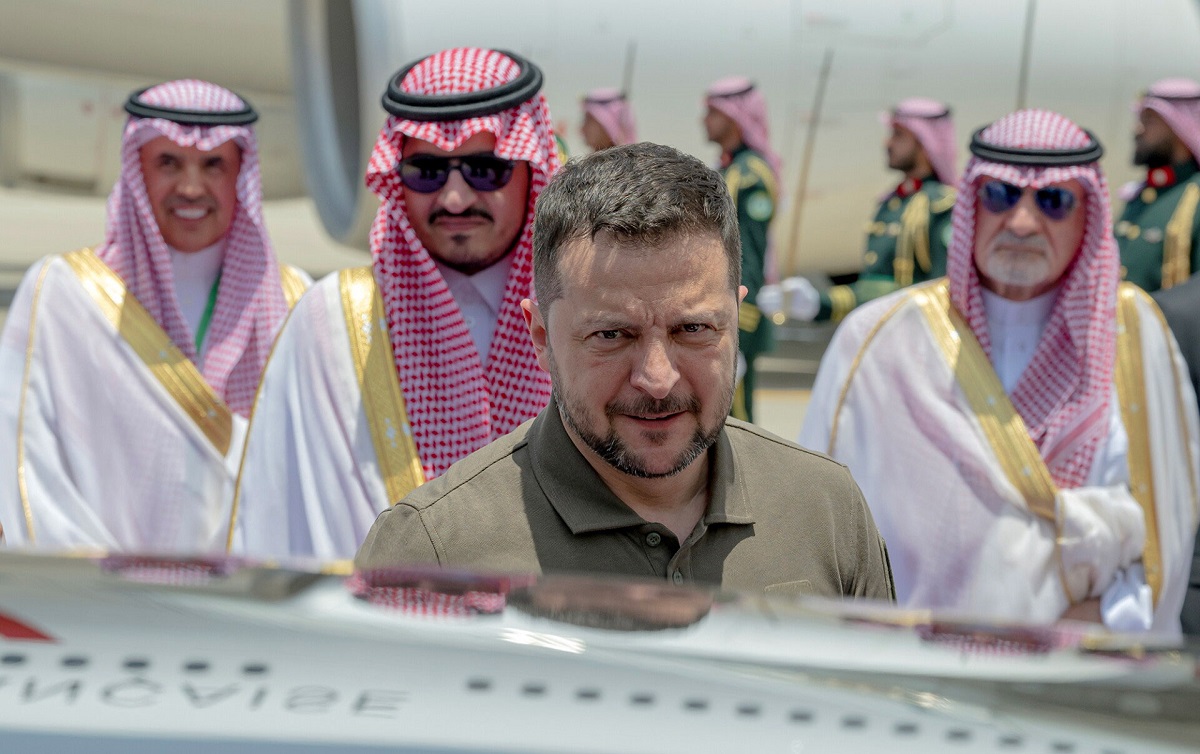 Από την επίσκεψη του Βολοντιμίρ Ζελένσκι στη Σαουδική Αραβία τον περασμένο Μάιο © ΕPA/SAUDI PRESS AGENCY