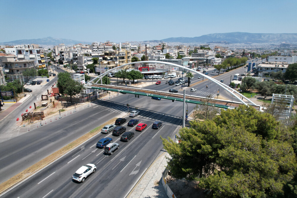 Η πεζογέφυρα στο Παλατάκι Χαϊδαρίου©ΔΤ