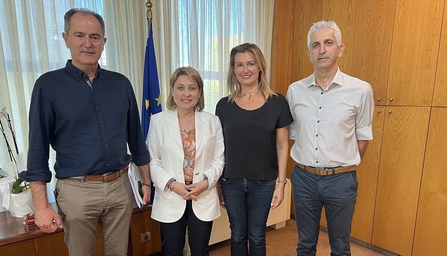 Αλεξοπούλου: Μεταρρυθμίσεις στις οδικές επιβατικές μεταφορές