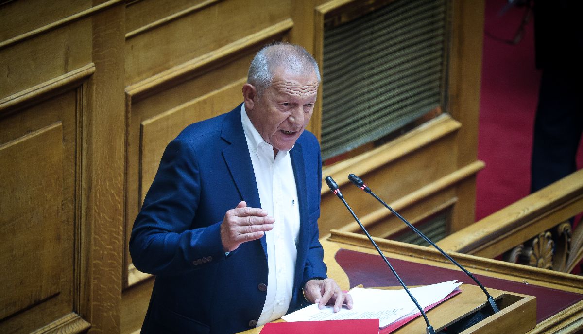 Παφίλης: Είμαστε θεατές στο ίδιο έγκλημα