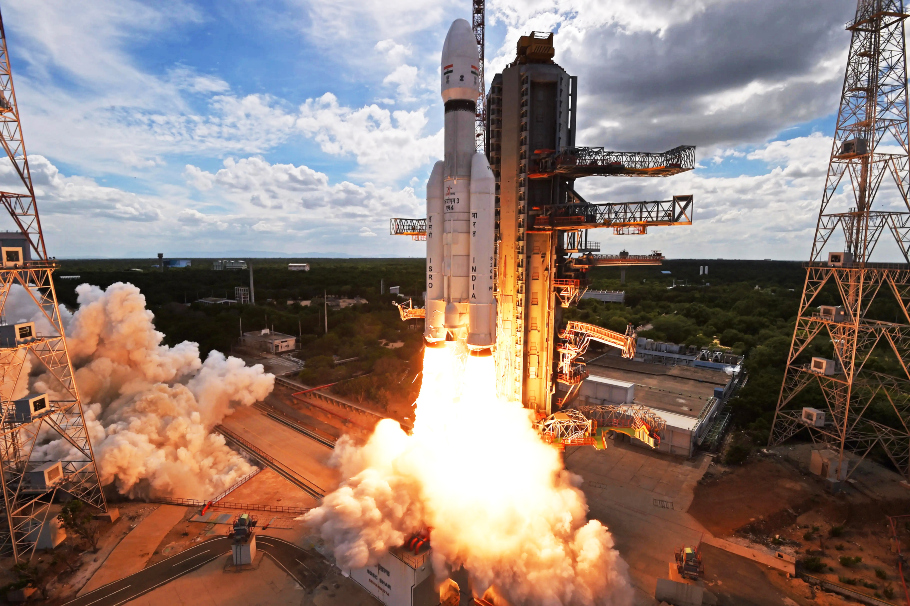 Ο ινδικός πύραυλος Chandrayaan-3 προσεληνώθηκε με επιτυχία