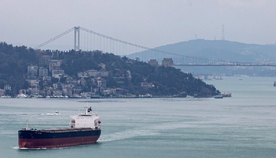 Τουρκία: Έκλεισαν και πάλι τα Δαρδανέλια λόγω φωτιάς