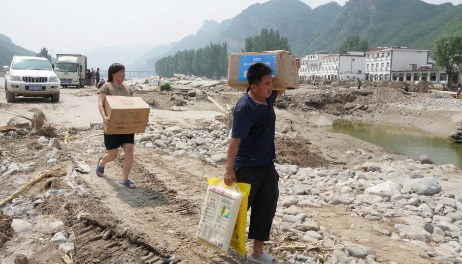Η Κίνα αντιμέτωπη με πολύ ισχυρές βροχοπτώσεις και φονικές πλημμύρες © EPA/XINHUA / Yang Shiyao CHINA OUT / MANDATORY CREDIT