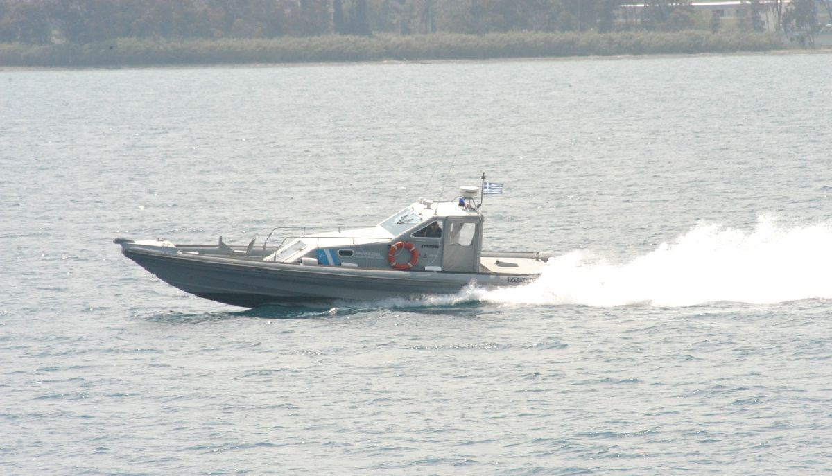 Λέσβος: Βυθίστηκε φορτηγό πλοίο με 14 άτομα πλήρωμα