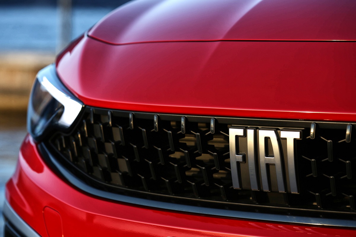 FIAT: Εκπτώσεις έως 1.200 € στα Panda, 500 και Tipo