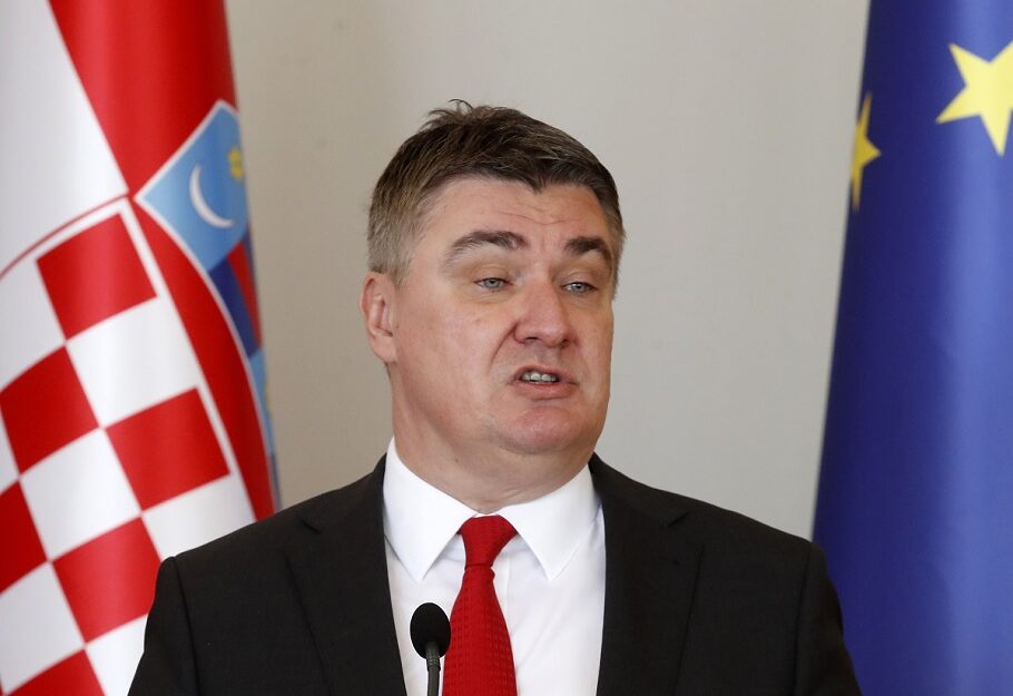 Ο Κροάτης πρόεδρος, Ζόραν Μιλάνοβιτς © EPA/ANTONIO BAT