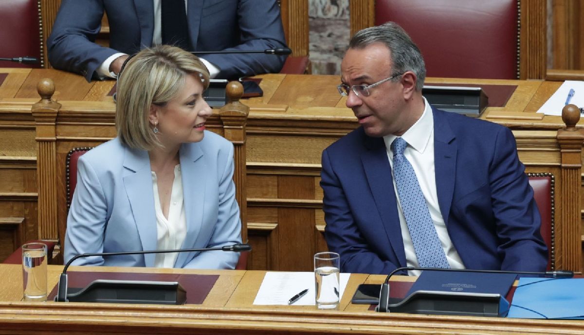 Σταϊκούρας: 4,81 εκατ. ευρώ στα ΚΤΕΛ για το φοιτητικό εισιτήριο