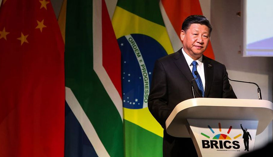 Ο πρόεδρος της Κίνας, Σι Τζινπίνγκ, σε Σύνοδο Κορυφής των BRICS © EPA/ALAISTER RUSSELL