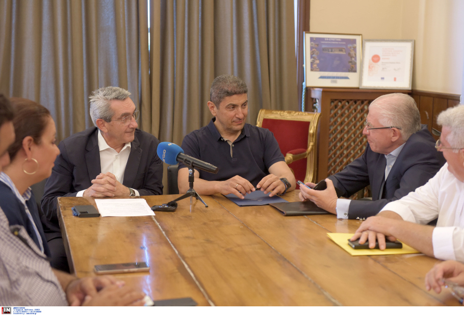 Αυγενάκης – Ρόδος: Οι αποζημιώσεις πυρόπληκτων παραγωγών