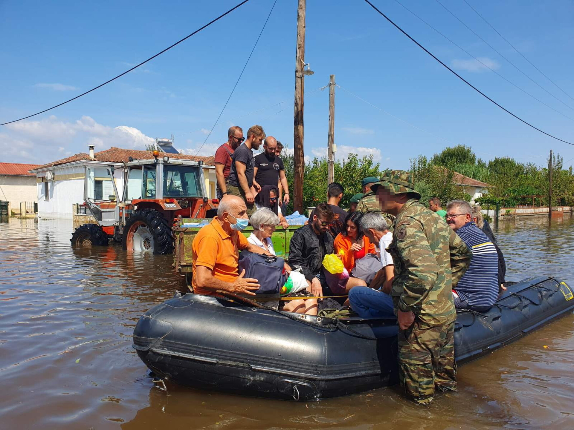 Νέες πληρωμές πρώτης αρωγής 4,6 εκάτ. σε πλημμυροπαθείς