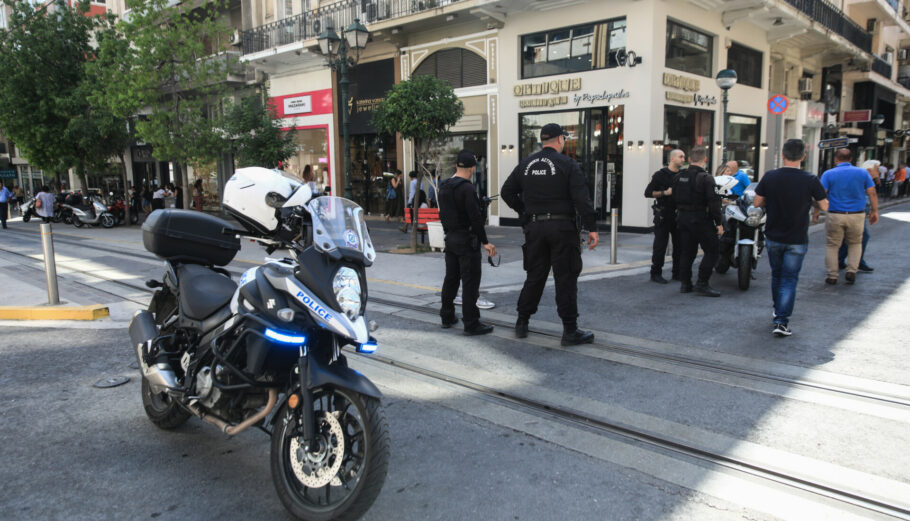 Δολοφονία 39χρονου από 68χρονο στον Πειραιά ©Eurokinissi