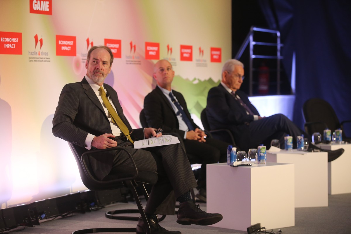 Οι κ.κ. Alasdair Ross, Itai Green και Νίκοε Ευθυμιάδης © The Economist Impact Events